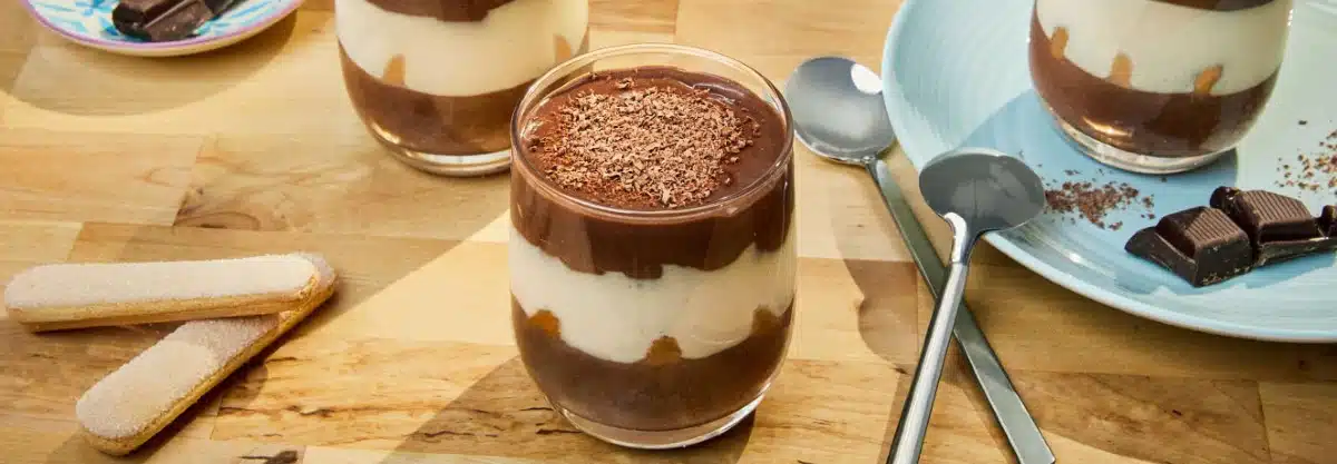 tiramisu au chocolat noir artisanal